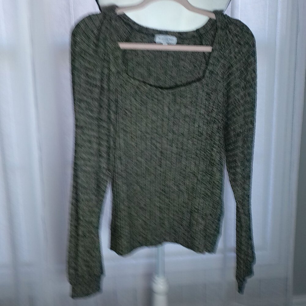 MICHAEL STARS Los Angeles Long Sleeve Square Neck Ettched Gray/Black Sweater M*